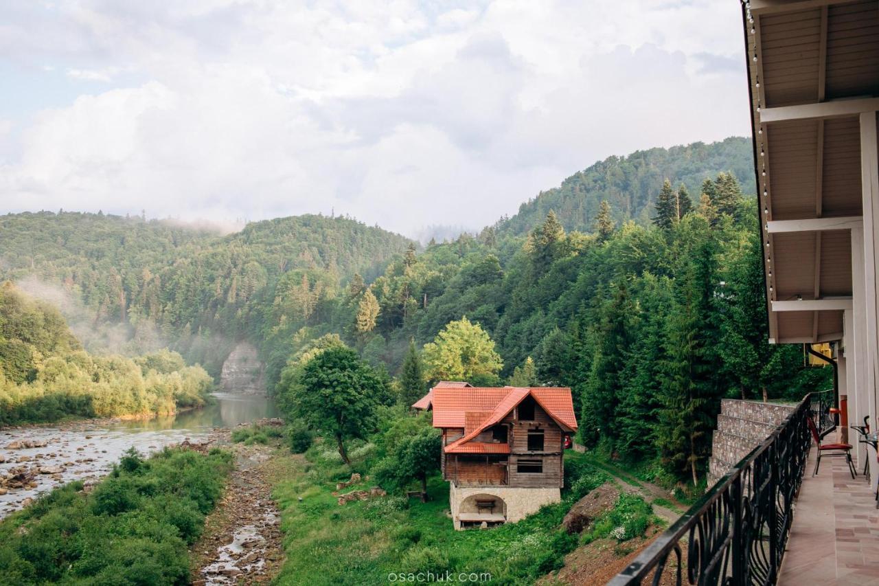 Stanislavsky Hotel Group Yaremche Exterior foto