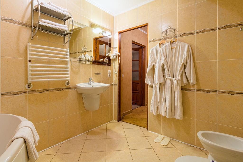 Stanislavsky Hotel Group Yaremche Exterior foto